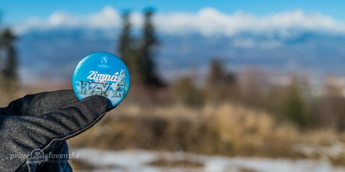 Na Zámčisko z Kvetnice - Popradský hrad s výhľadom na Tatry
