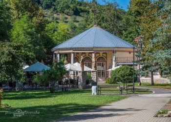 Liečebné termálne kúpele Sklené Teplice - liečivá energia tečúca z prírody